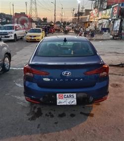 هيونداي النترا